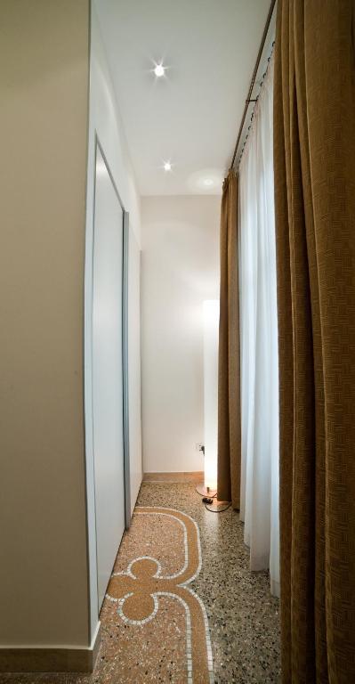 Town House Cavour Bed & Breakfast เรจโจ ดี คาลาเบีย ห้อง รูปภาพ
