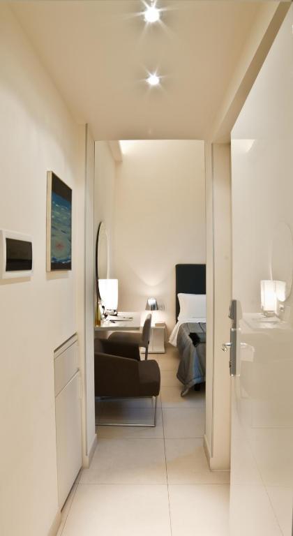 Town House Cavour Bed & Breakfast เรจโจ ดี คาลาเบีย ห้อง รูปภาพ