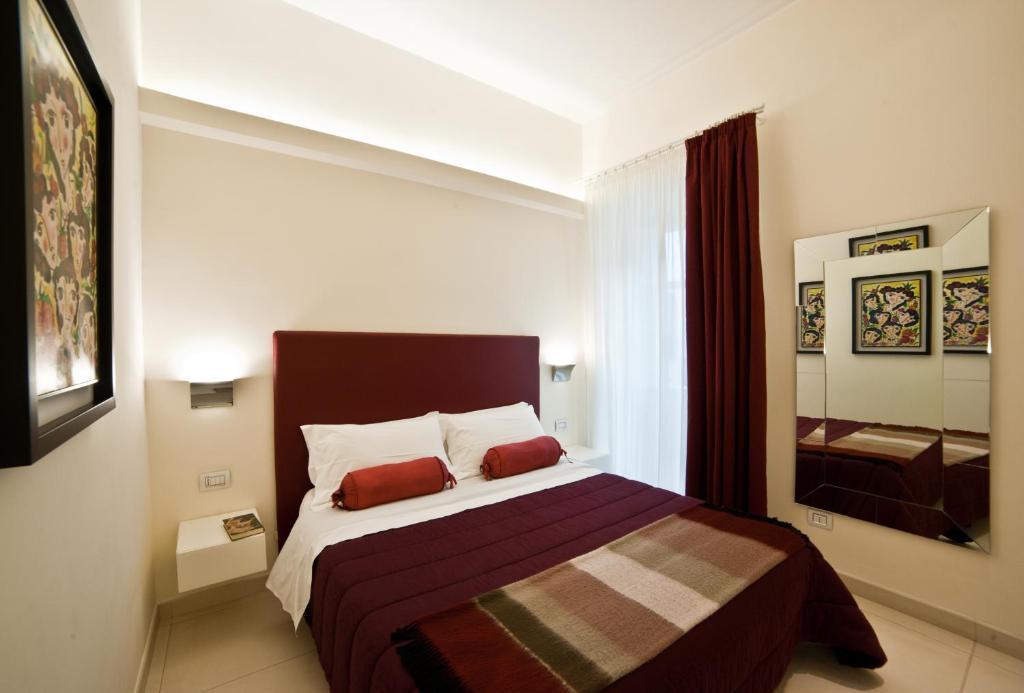 Town House Cavour Bed & Breakfast เรจโจ ดี คาลาเบีย ห้อง รูปภาพ