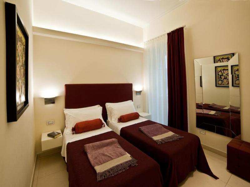 Town House Cavour Bed & Breakfast เรจโจ ดี คาลาเบีย ภายนอก รูปภาพ